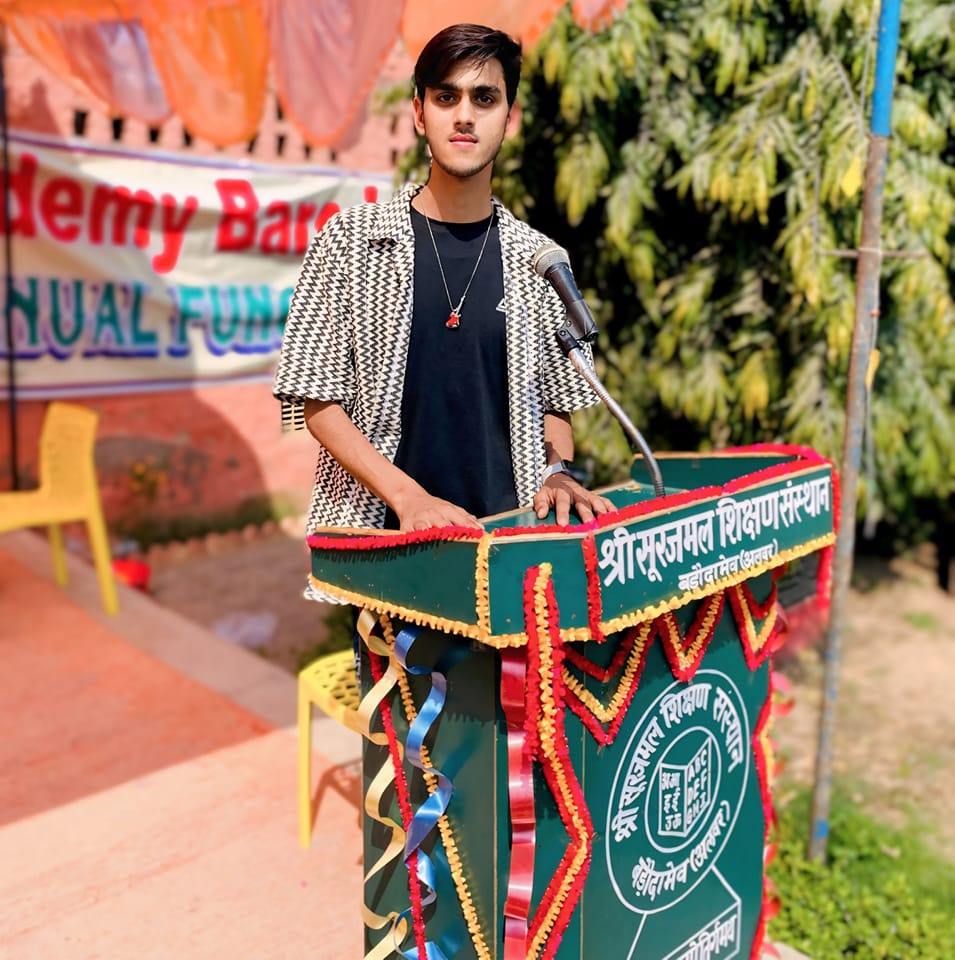  Afsar Khan Motiv 