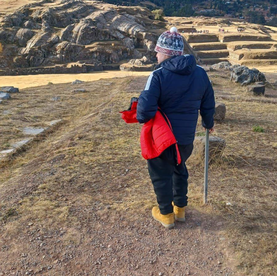 A veces, la vida nos lleva por caminos que nunca imaginamos, y en ese ...