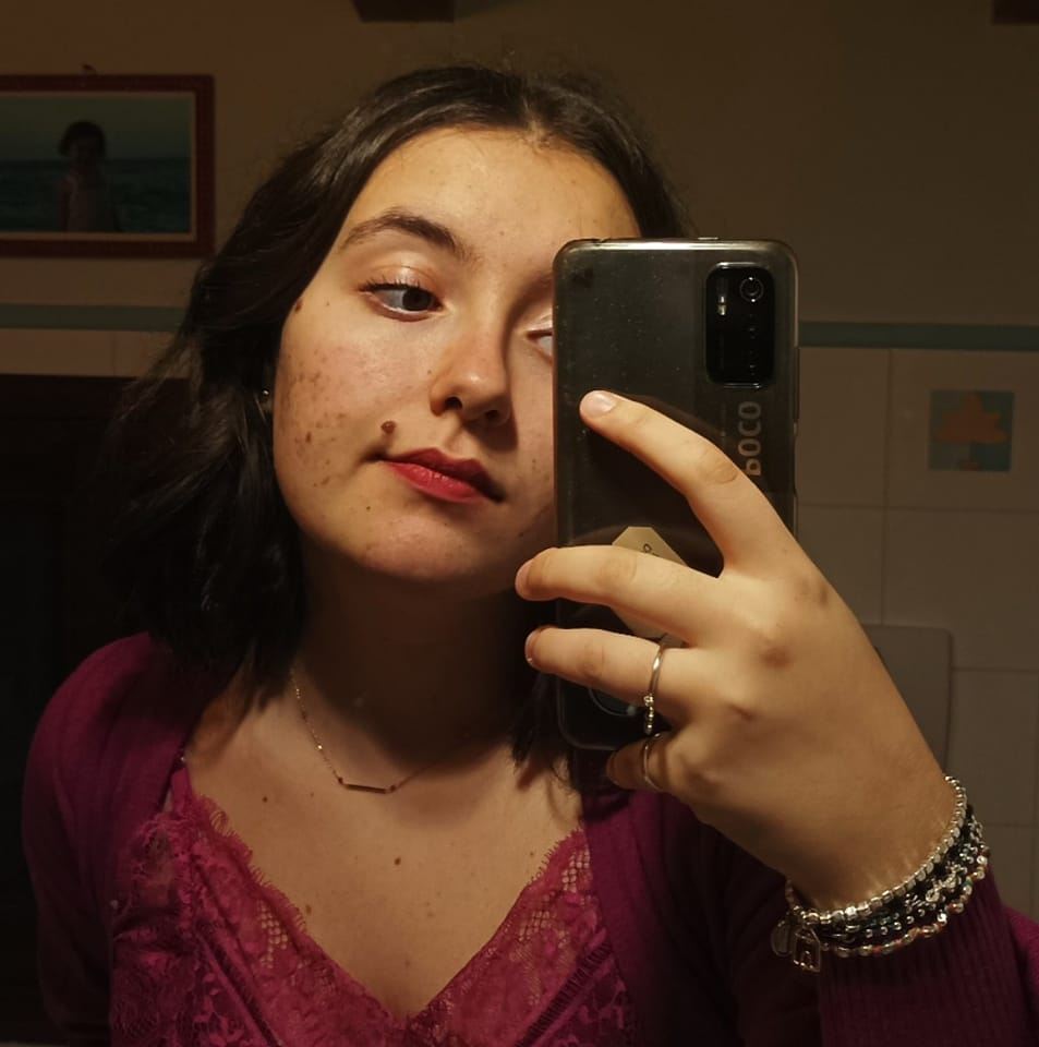 Emilia Forme Profiles