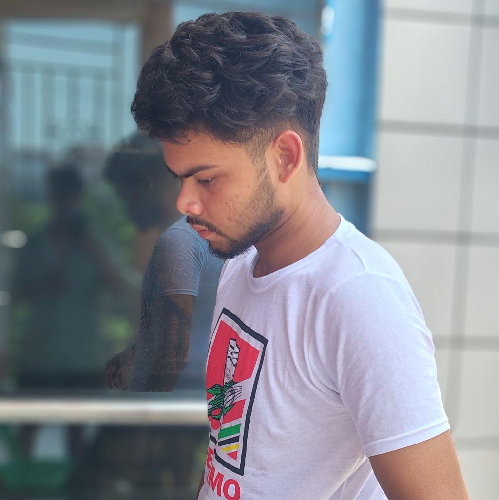 أنو ر
