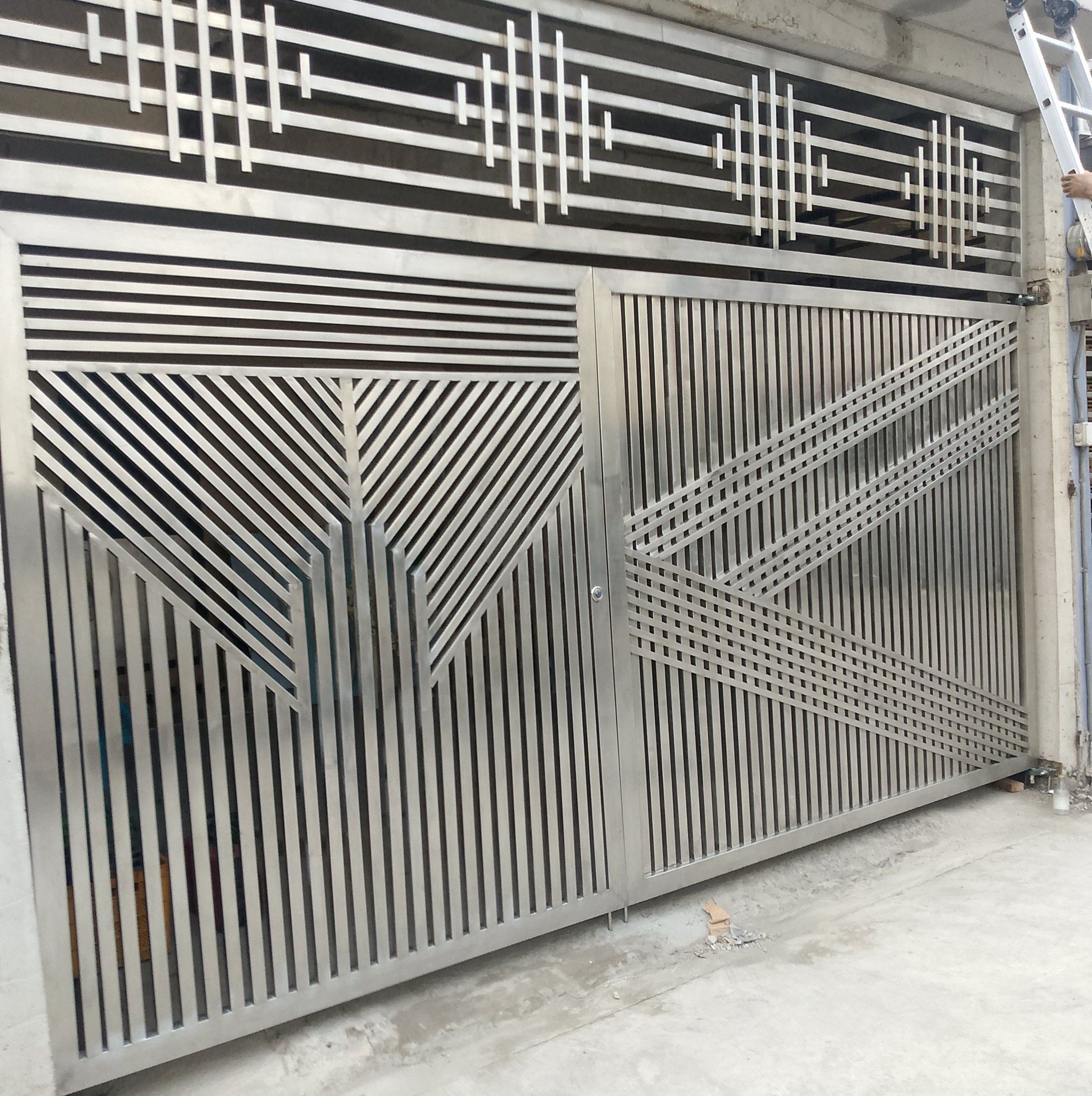 SIMPLE & MODERN STEEL GATES AND FENCES - CAVITE | PTPA- Hm po kaya ...