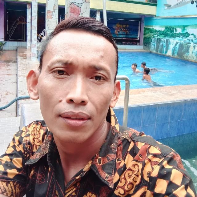 Ayo bawa koin ini ke Raja Emas Indonesia! 🙌🏻 #rajaemasindonesia # ...