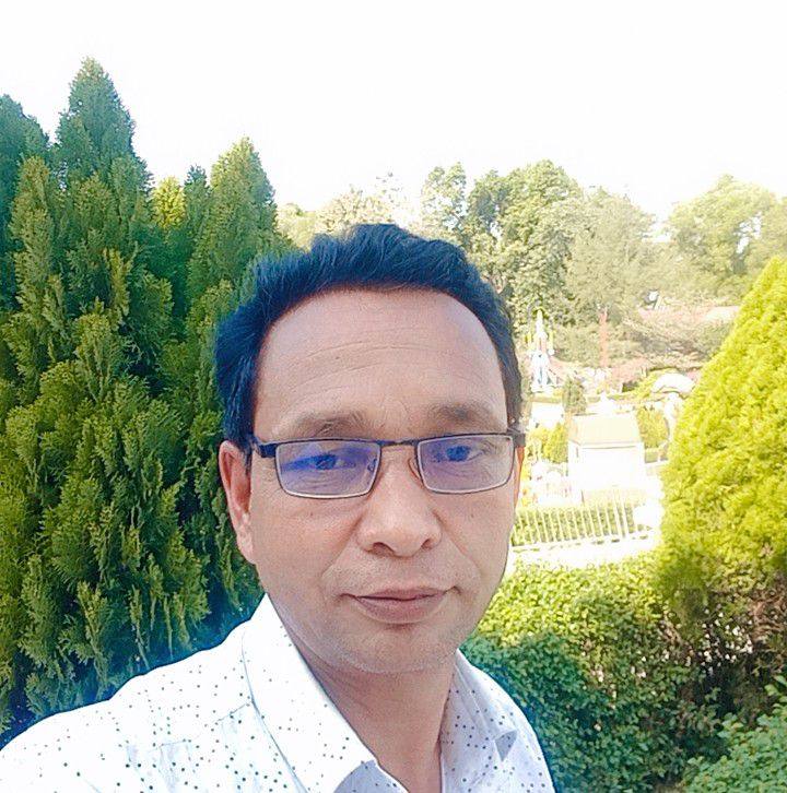 কেউ দেখে নাই তুই খা রে ভাই 🤣 #reels #funny #viral #foryou | Sohel Rana