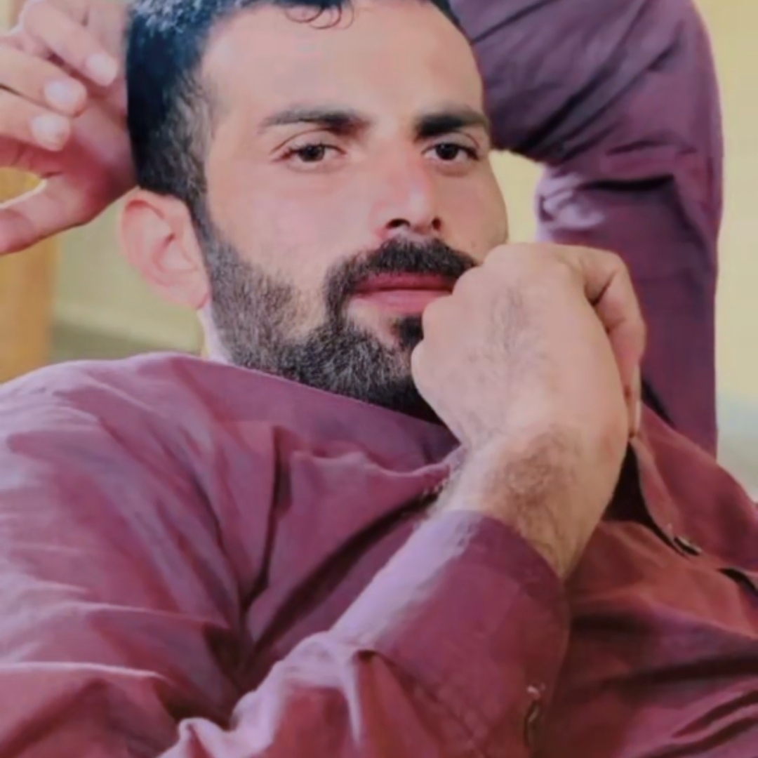 میثم اعوان