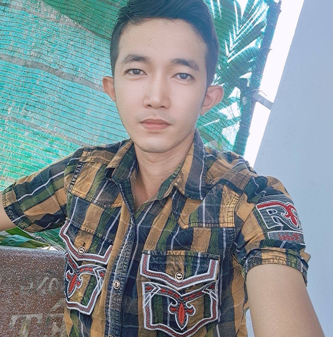 Từ nay tôi thề tôi sẽ SaKuRa😂 #xuhuongvuihai #UtLi | Út Lì