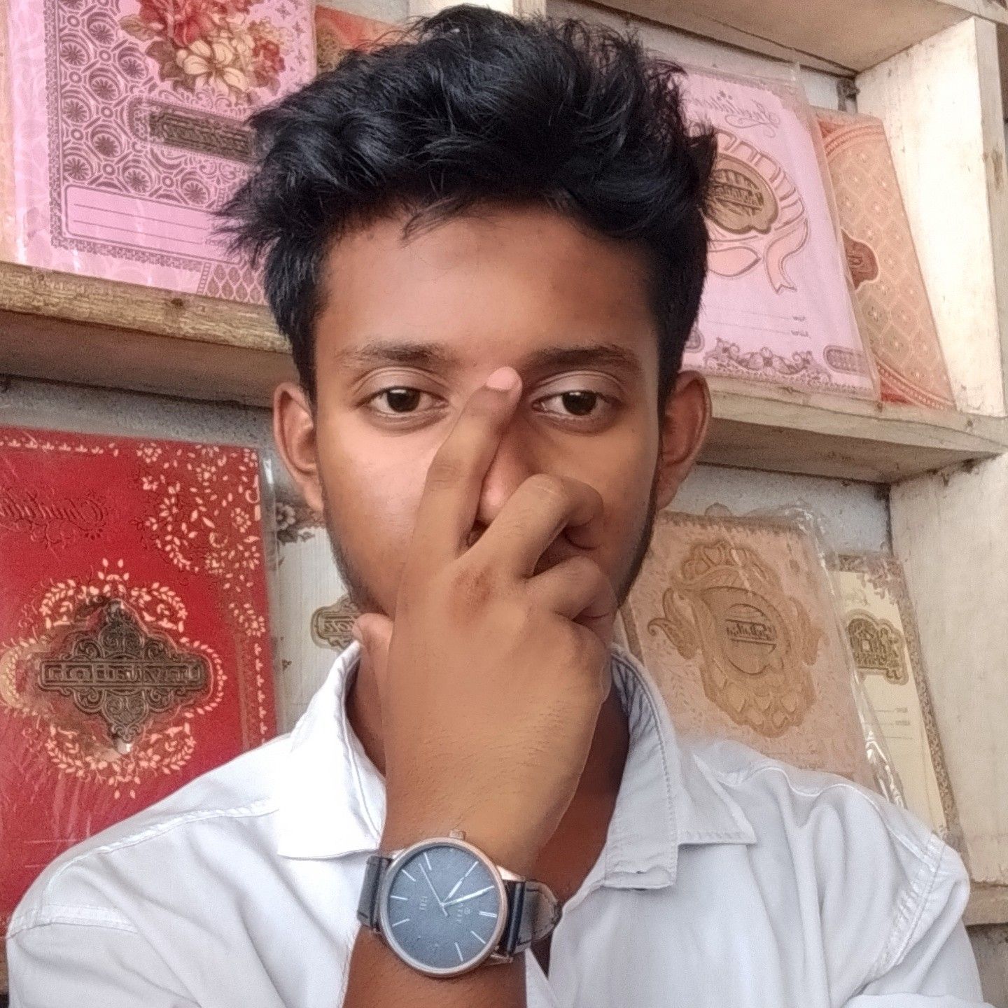 Shikhor S