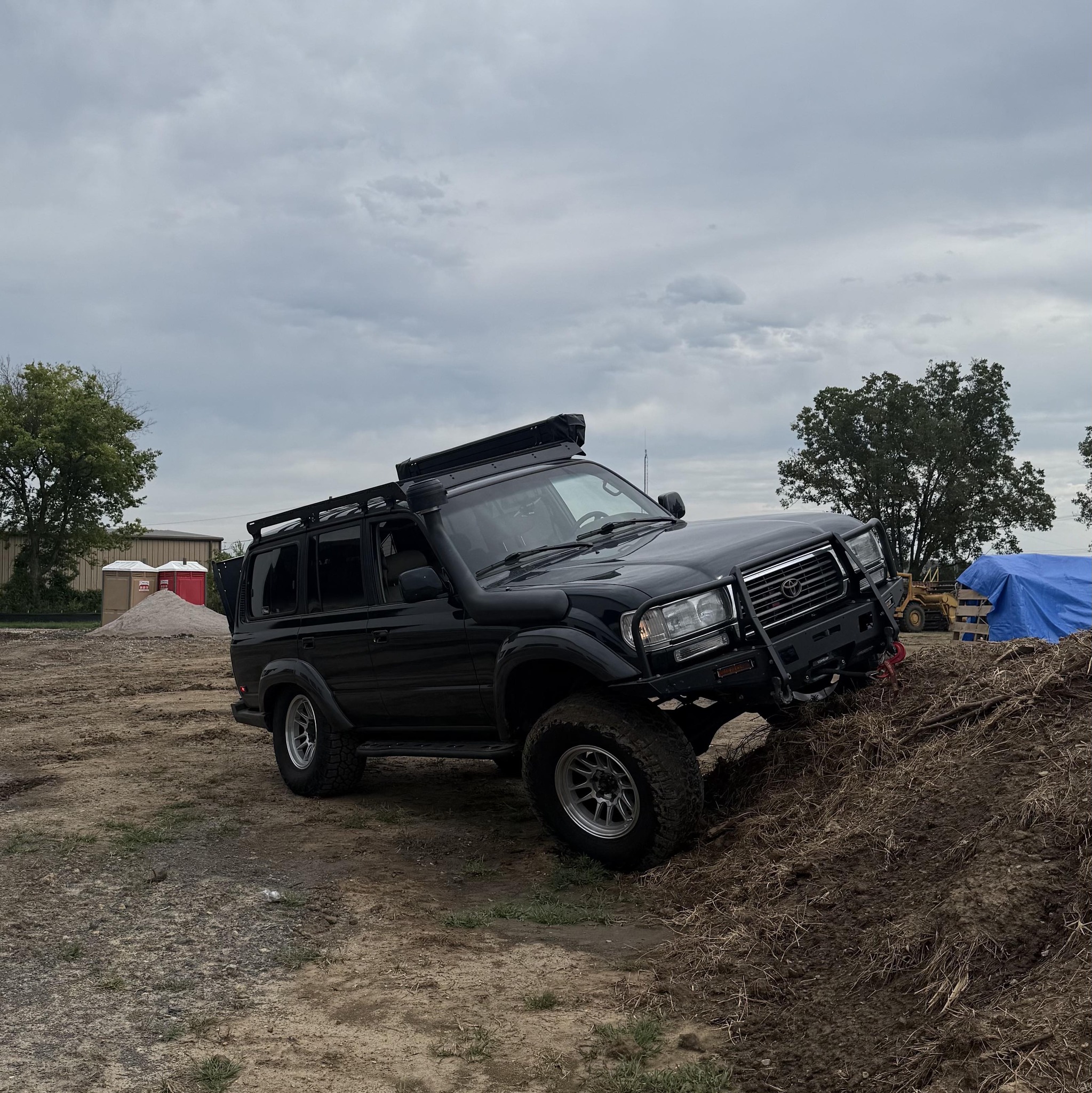 Fans of Texas Crawlfest | Anyone bringing dlux 80 or 92mm shocks in ...