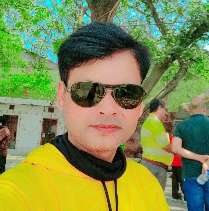 Singer R Santosh | Kolkata