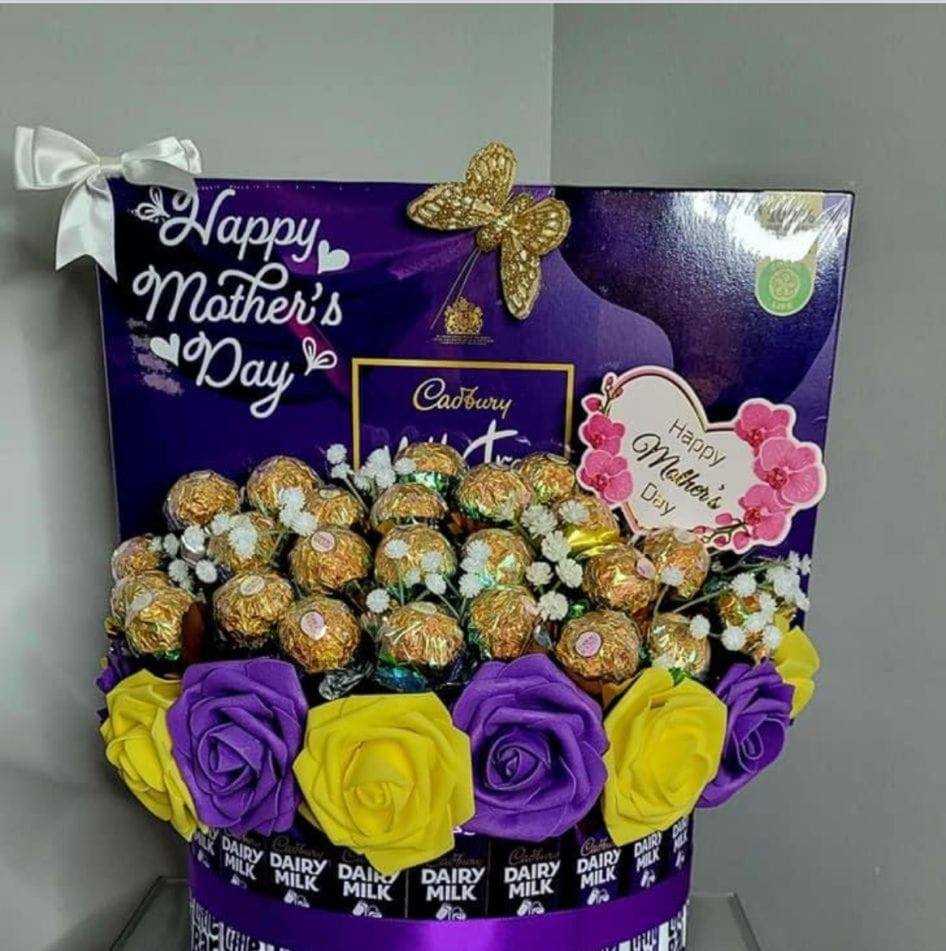 Roses sweet box | Newry