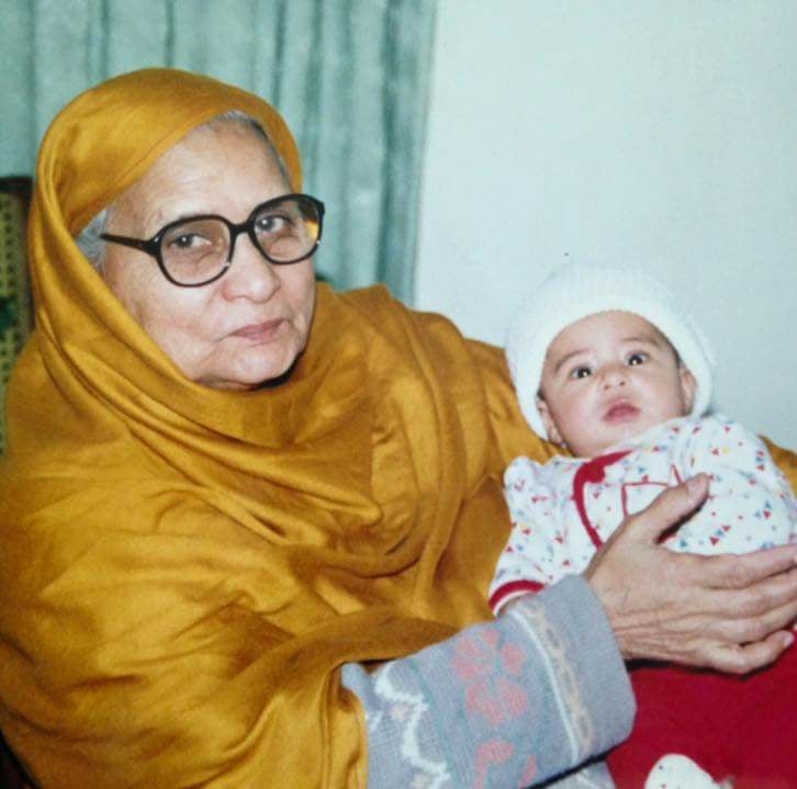 Tribute to Begum Samina Aziz, a legend.