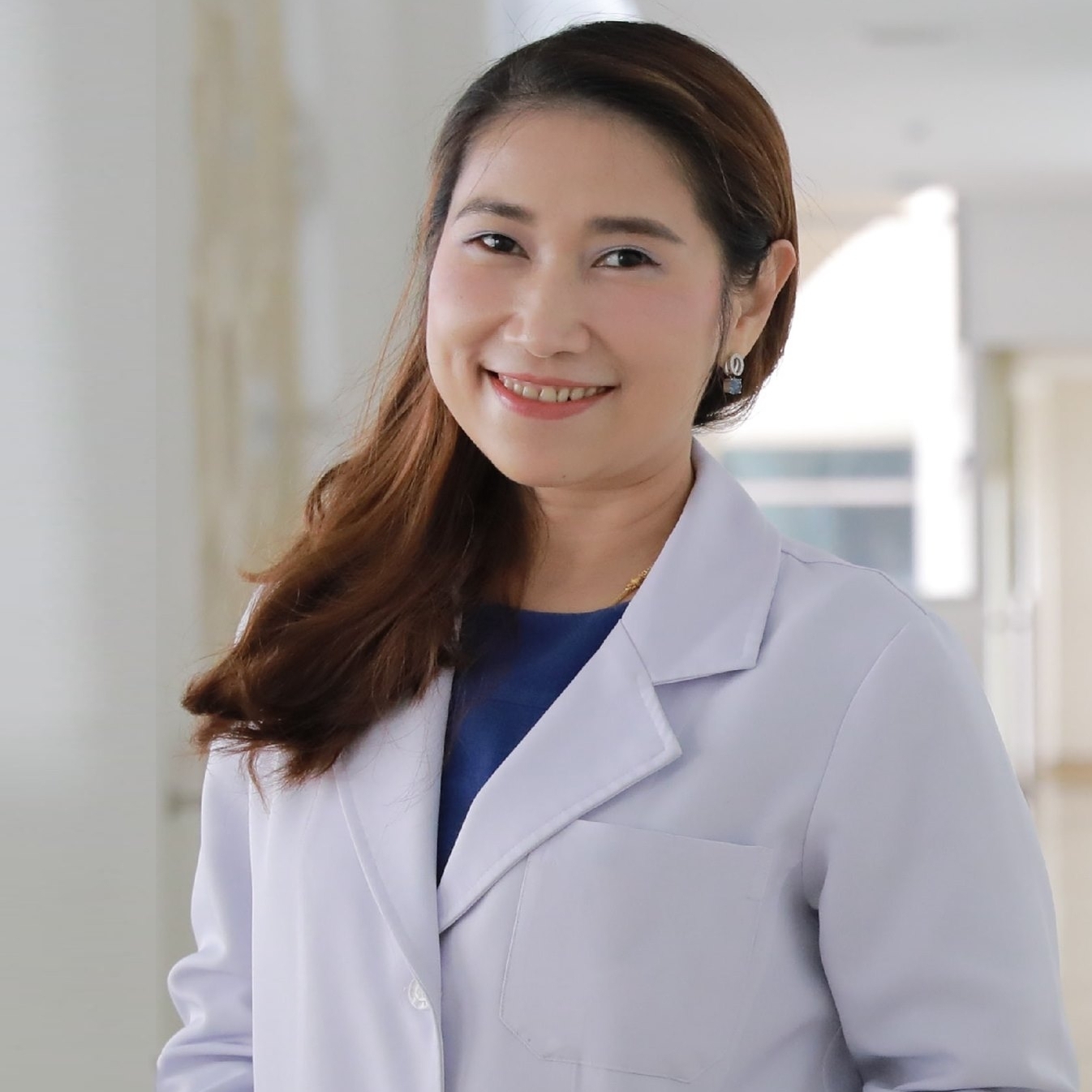 Dr. Angela Reyes