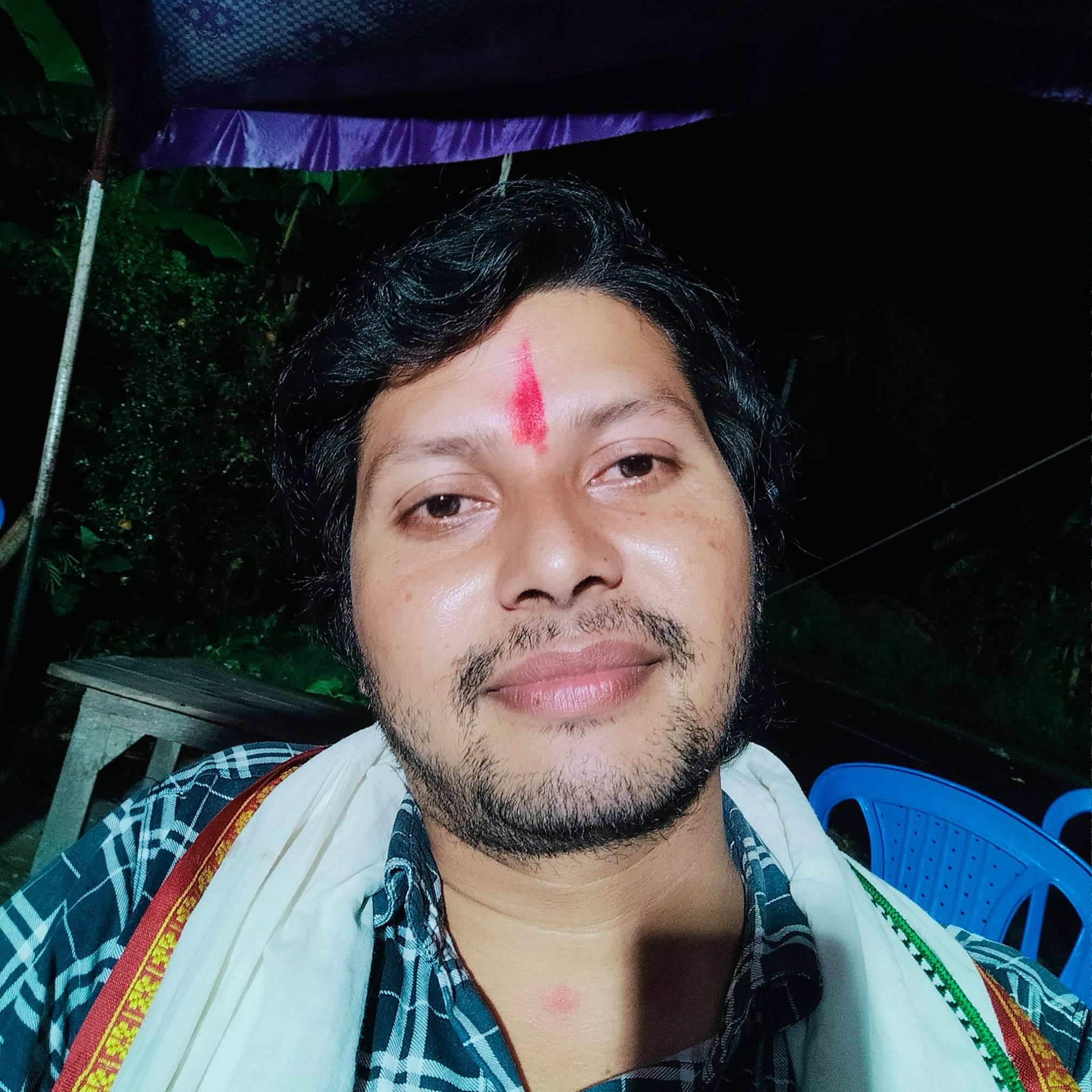 Singer Bablu Giri