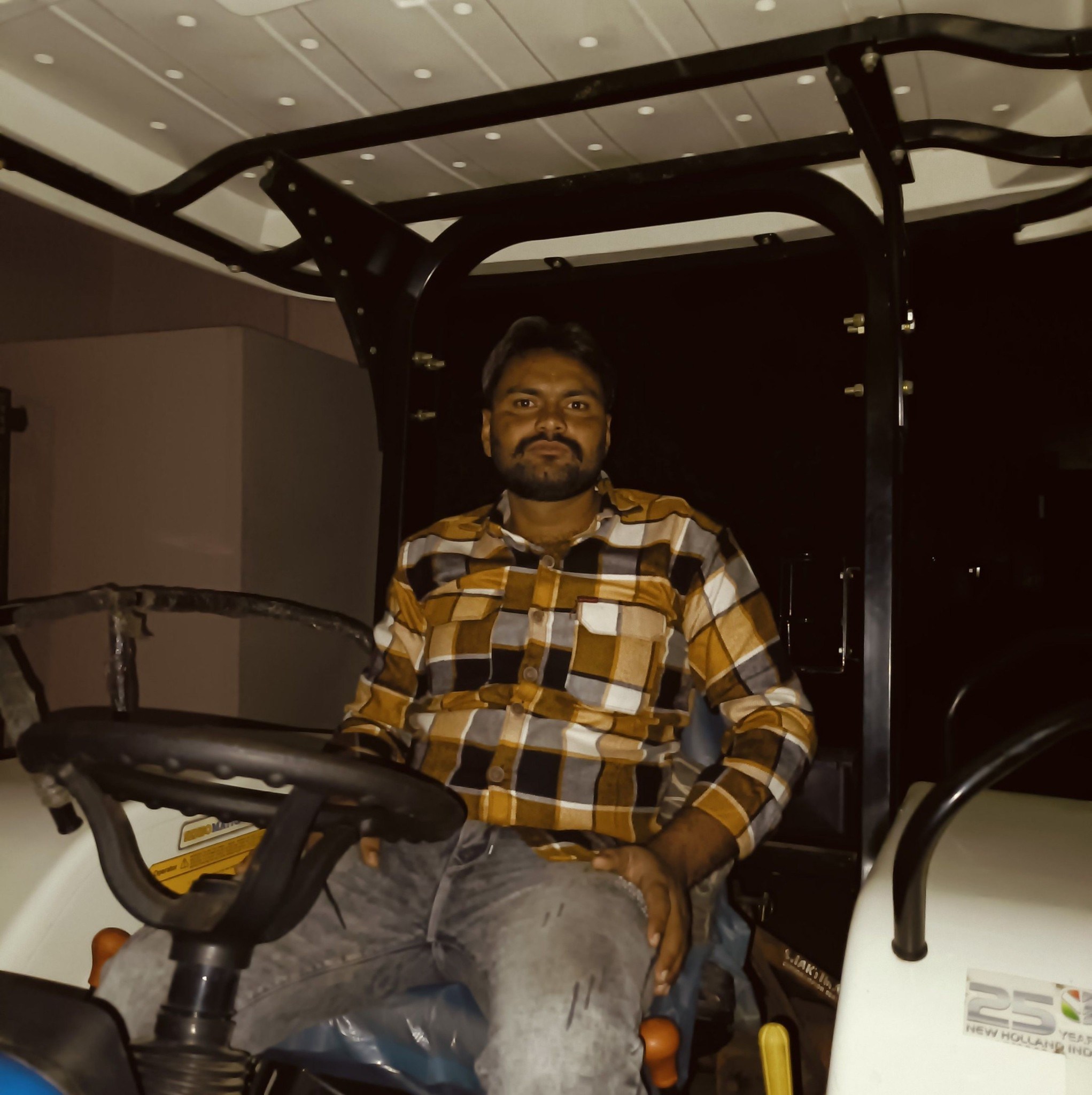 Ravi Chauhan Ravi Chauhan
