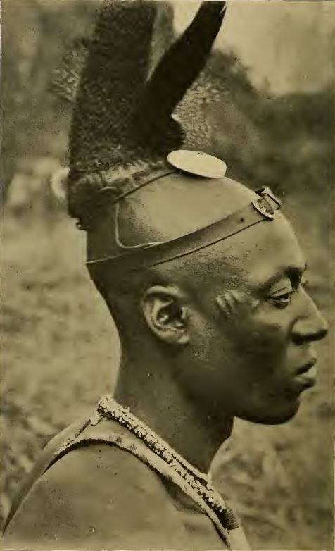 The African - The images show the traditional royal barge of the Lozi ...