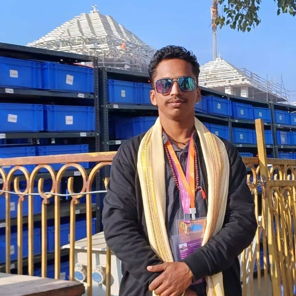 Pabitra shil