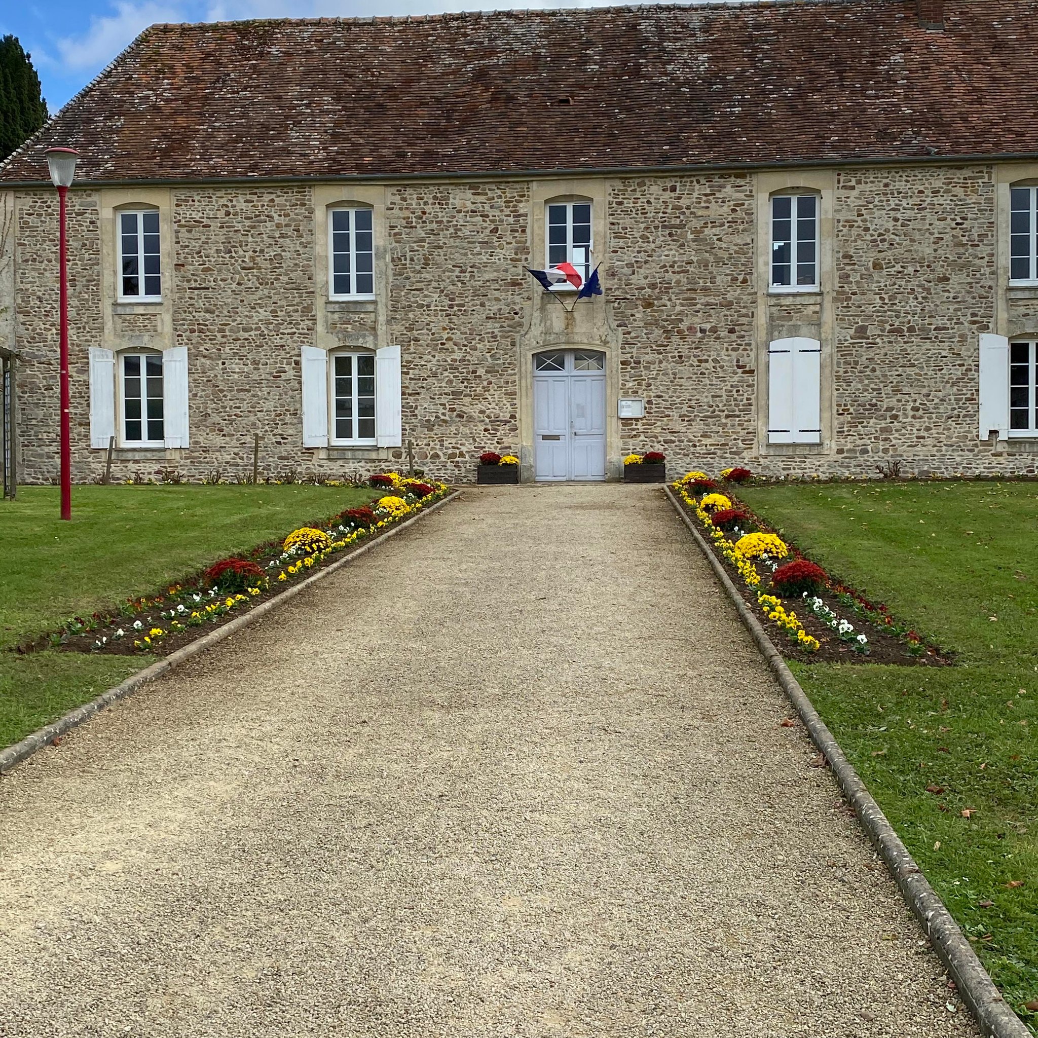 Salle Des Fetes Saint Germain Le Vasson