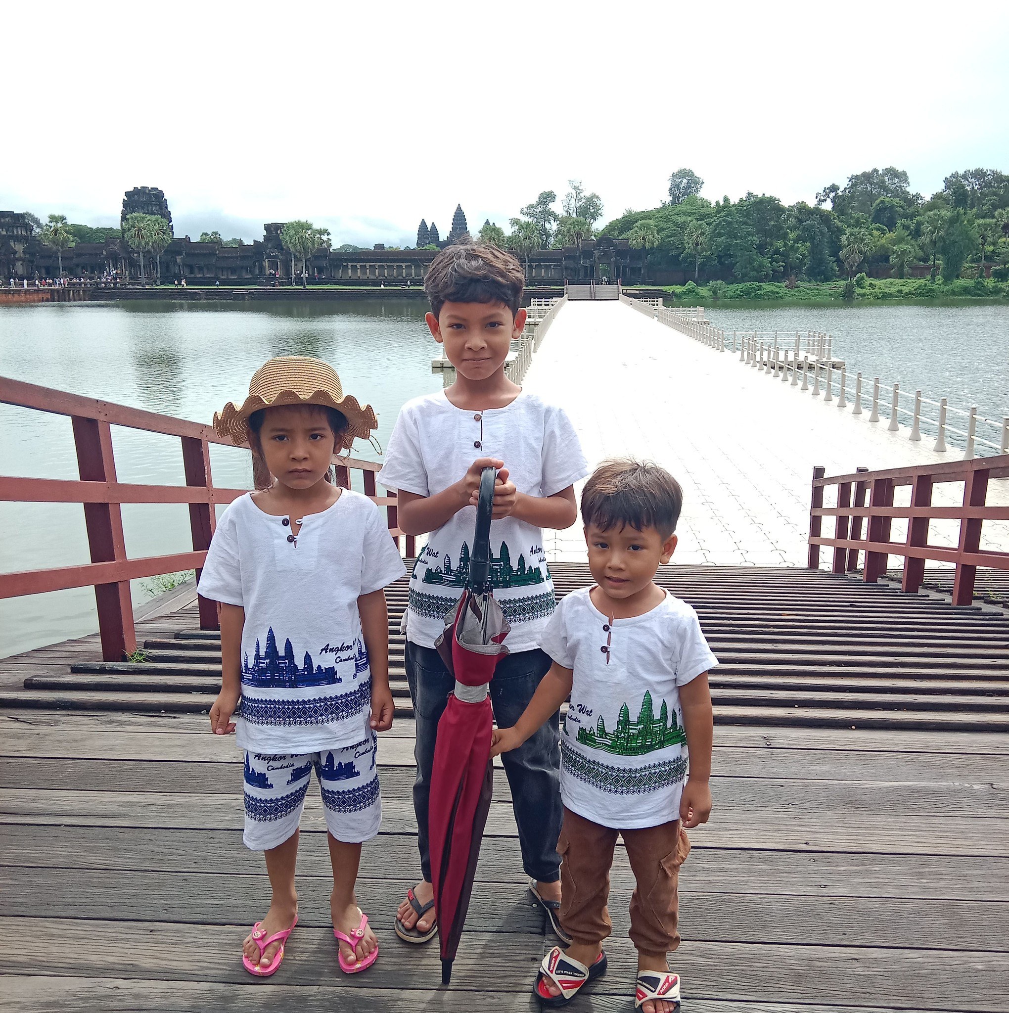 បូរី ដេរស្រោមពូក on Reels