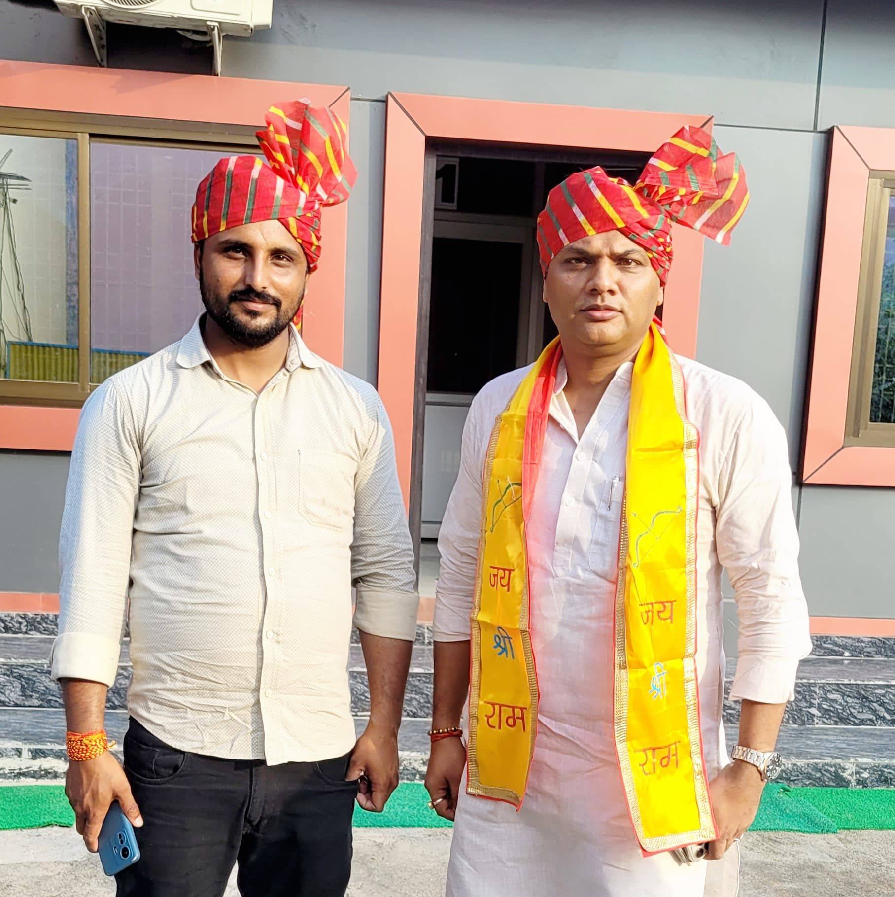 अभिषेक शुक्ला प्रतापगढ़