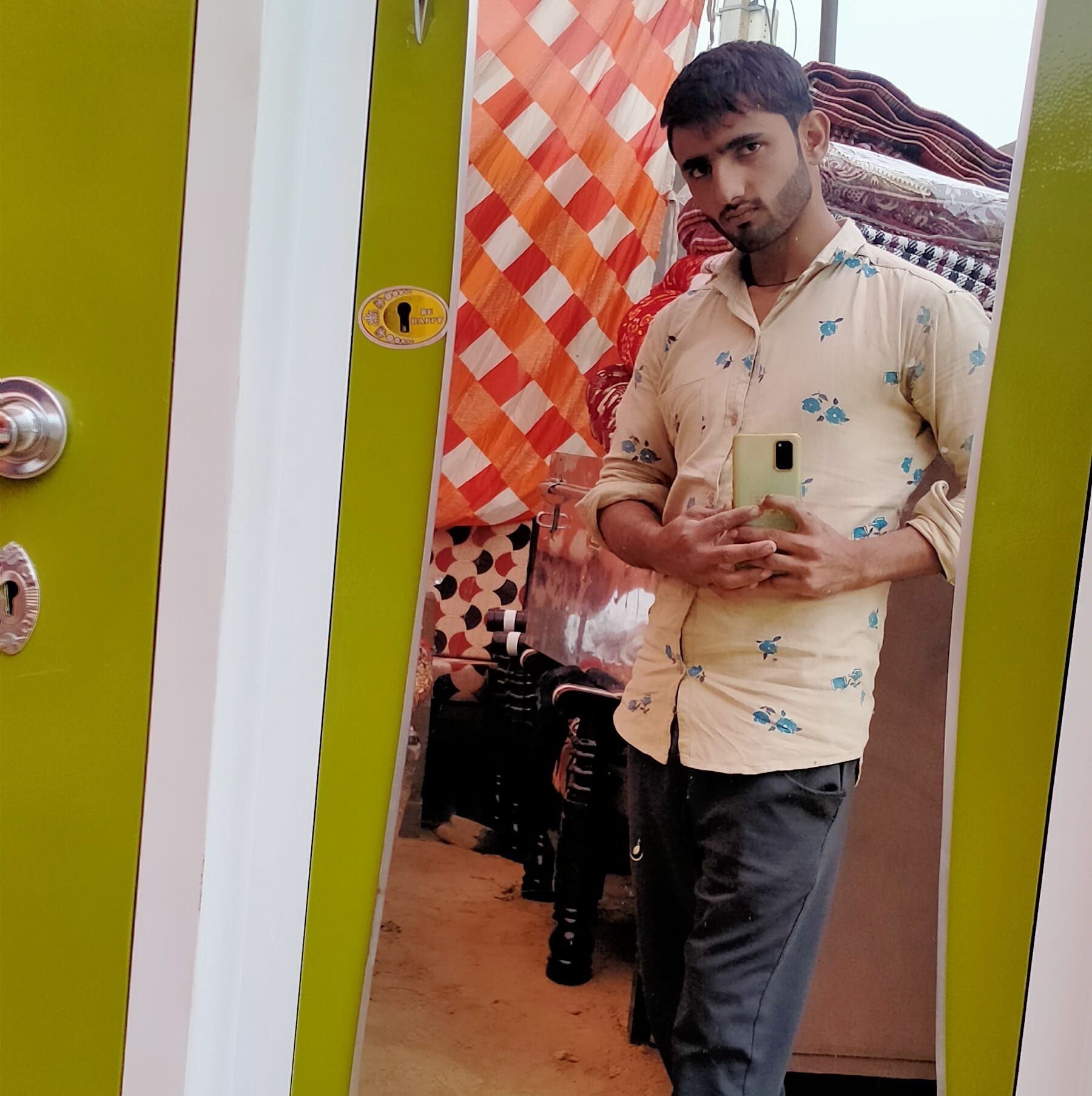 Shadab Rajput lover boy
