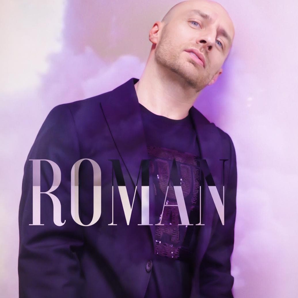 ROMAN Singer