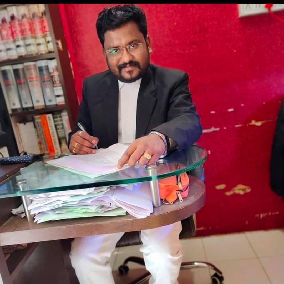 Adv Ravi Halnor