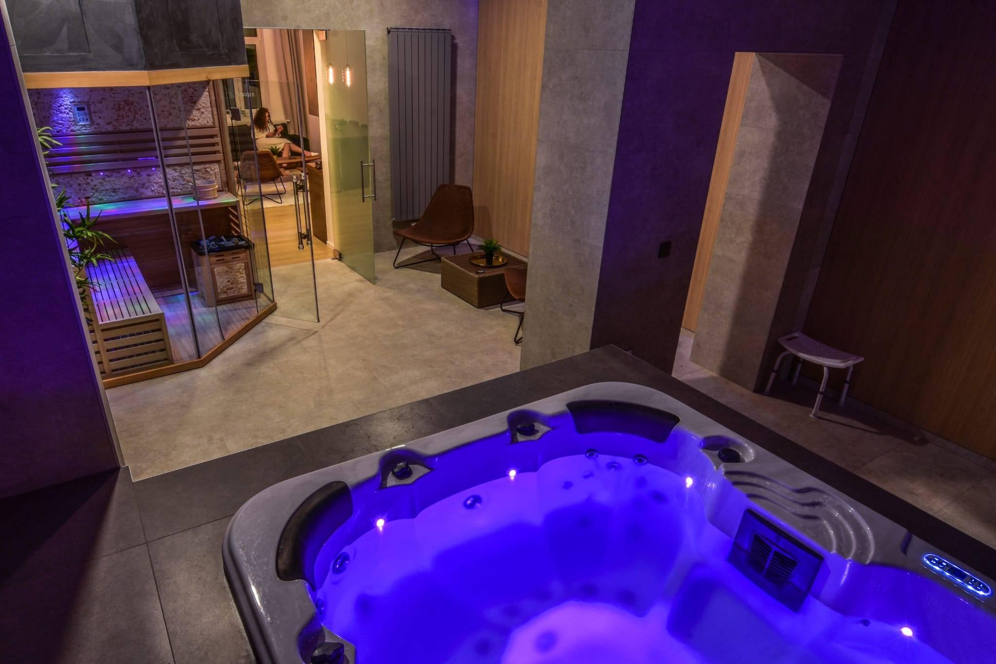 Picture Idea: Luxury Wellness Apartment Sha