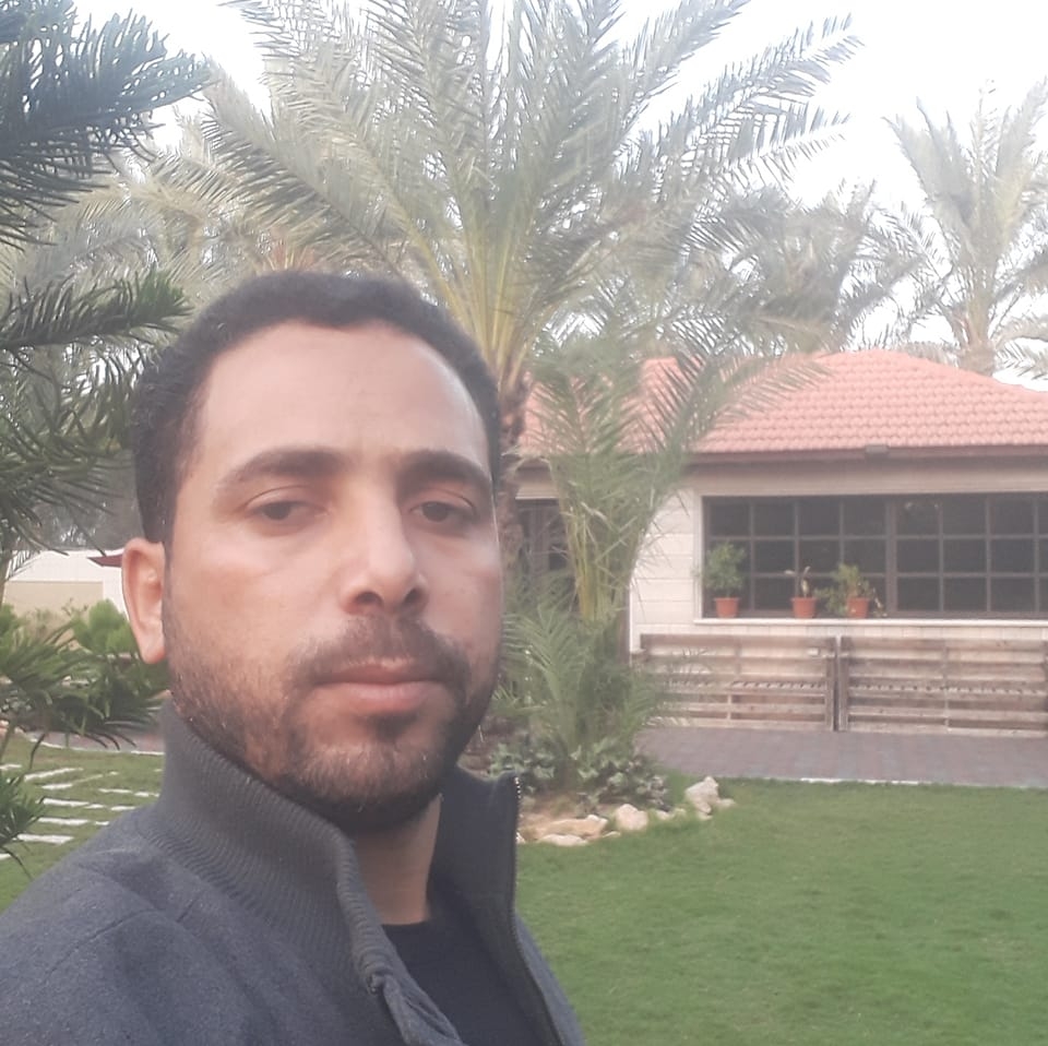 عاطف بركة لبلاط1