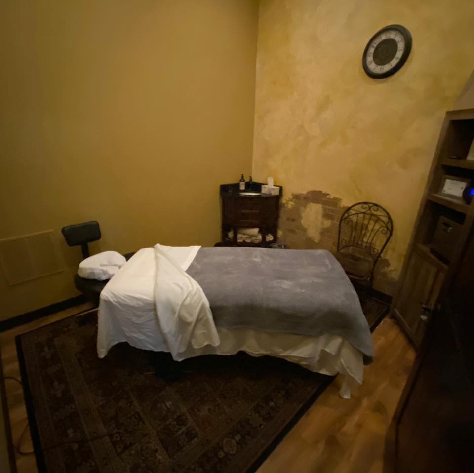 Relaks Massage | Spring Grove IL