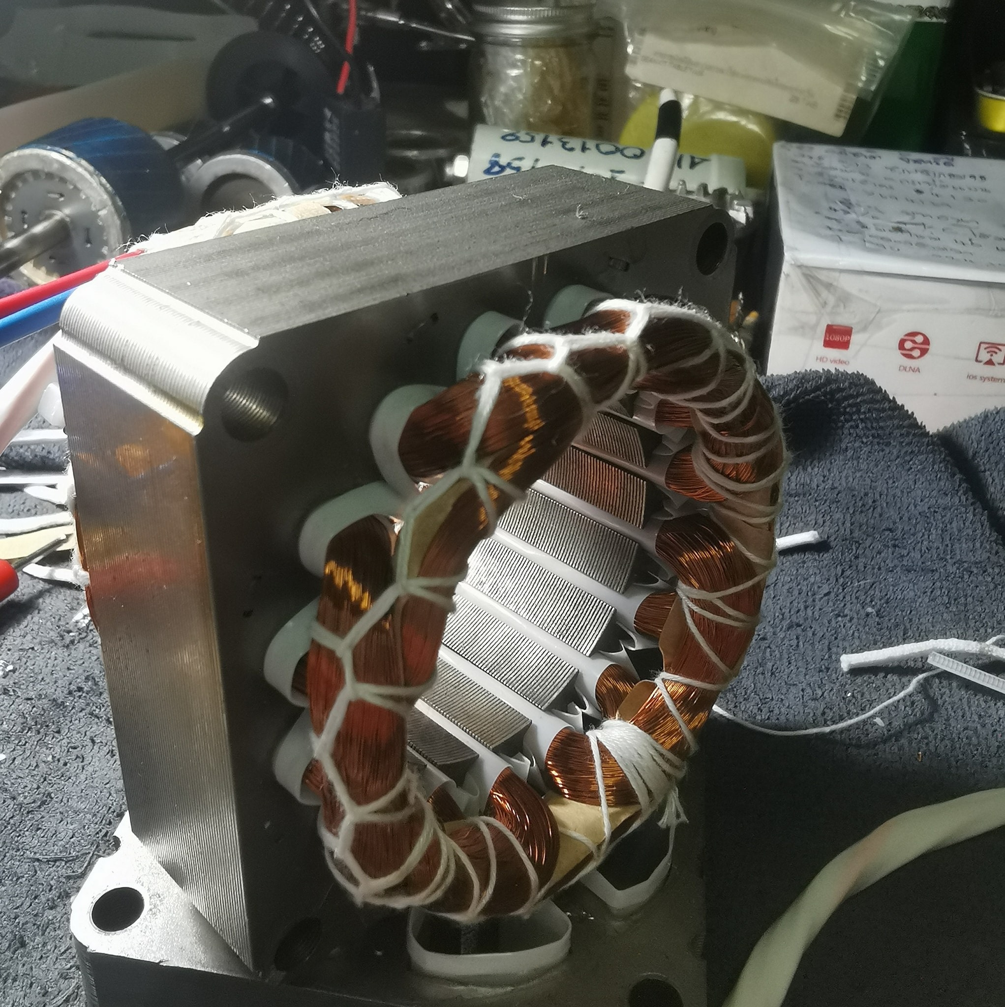Rewinding fan motor