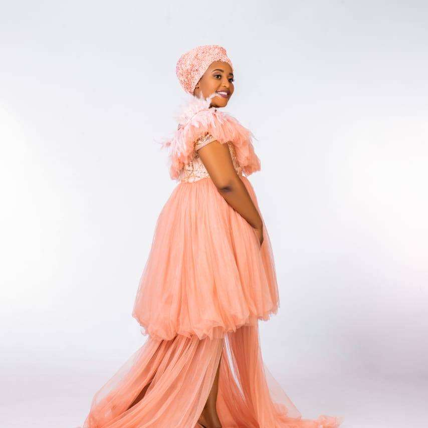 Yaz indlel’endikthanda ngayo Angeke ndihlukane nawe Watch the full ...