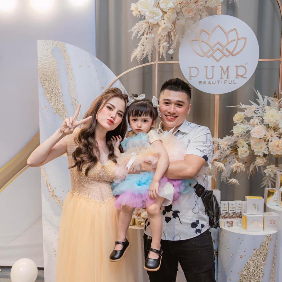 Nguyễn Vũ Đan Như- Purm... - Nguyễn Vũ Đan Như- Purm Mỹ Phẩm