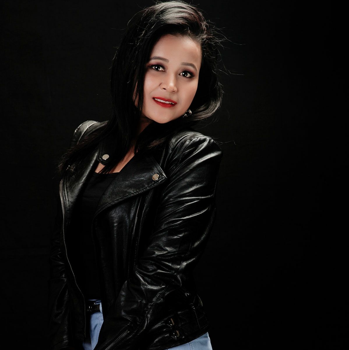 Sadhana Rasaili Singer