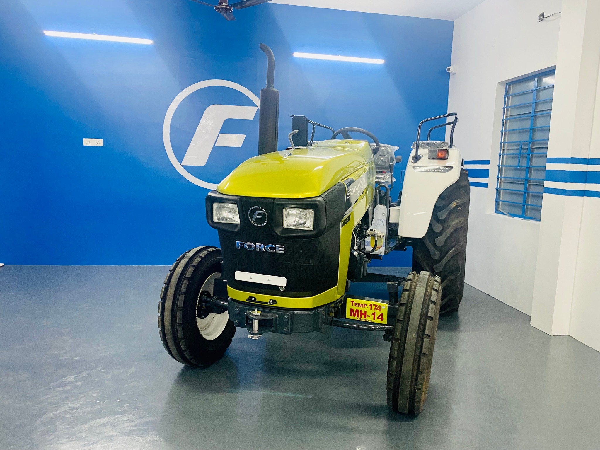 Force Tractor:: Asian Motors