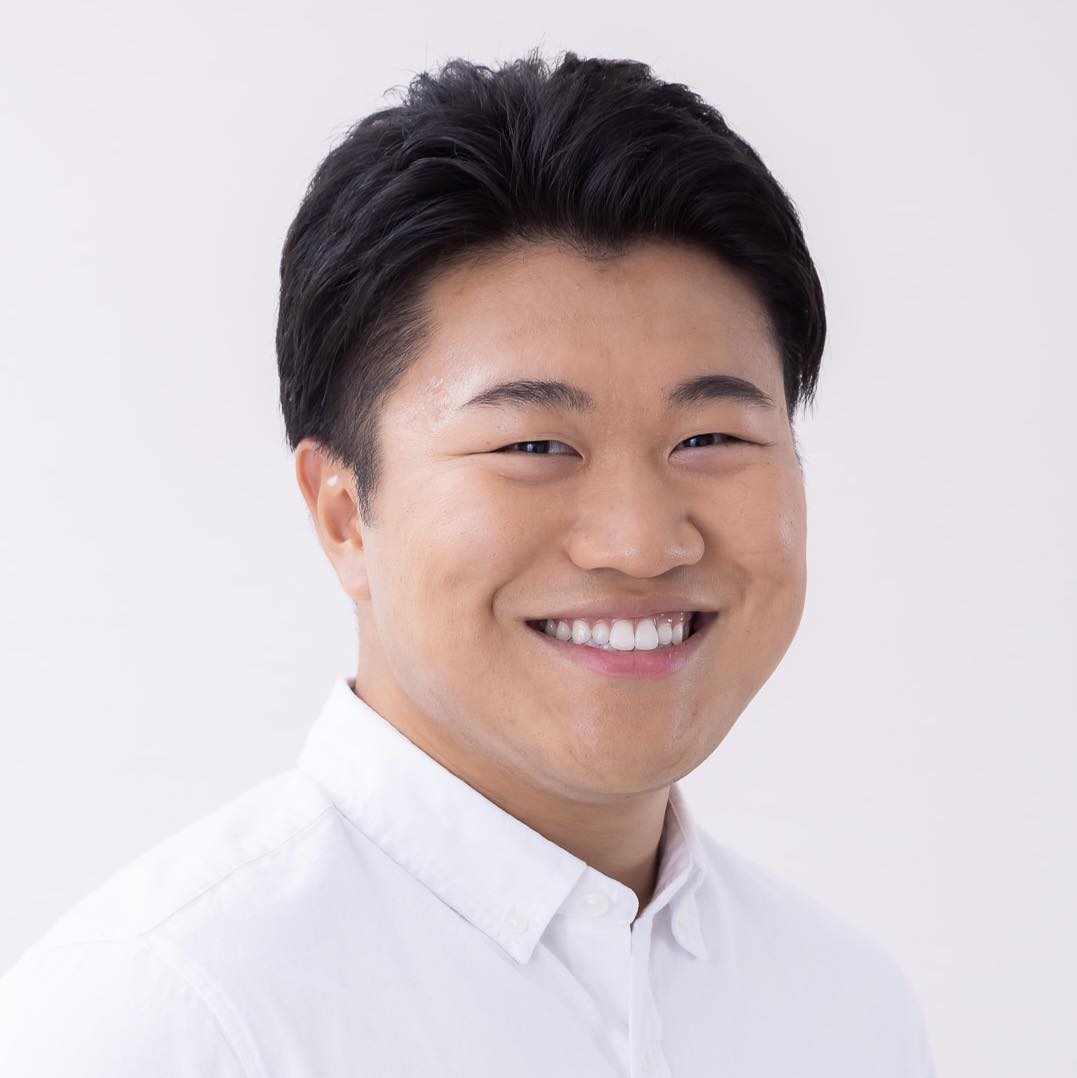 佐々木 健 之 介