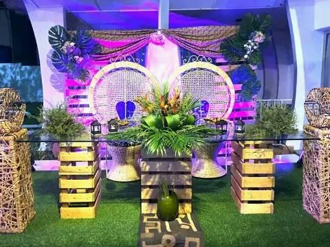 DM_decor