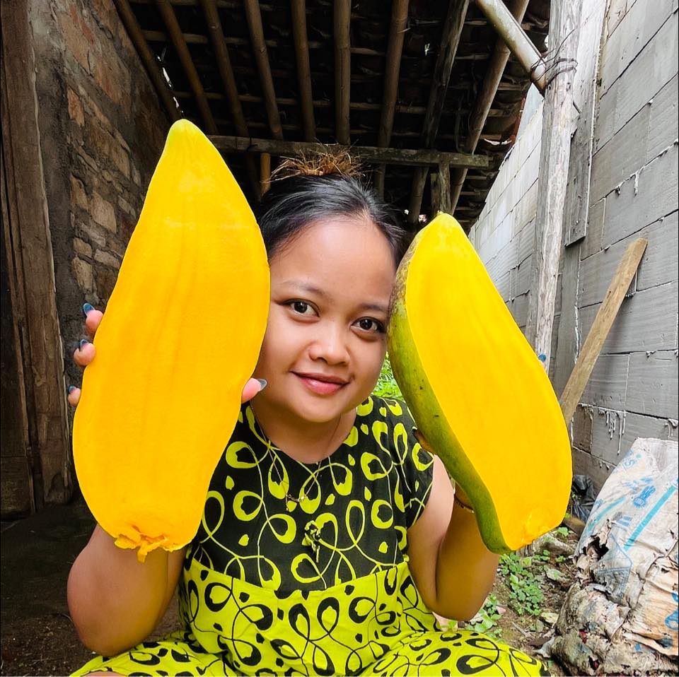 Peel coconut | Thre Vlog