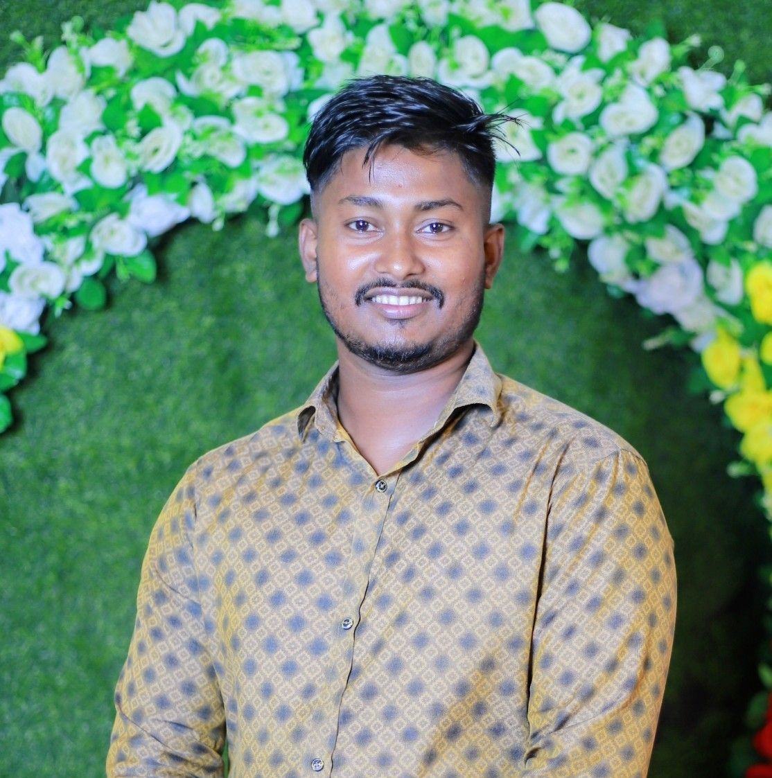 MR. Mukles media