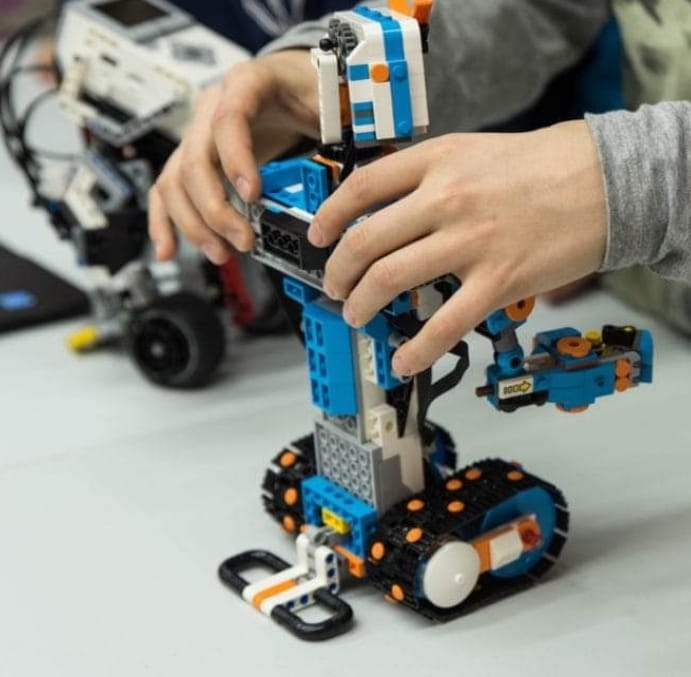 Robotis Bioloid Steam səviyyə 2 Ağıllı Robot qurğuları və tədrisi layihəsi