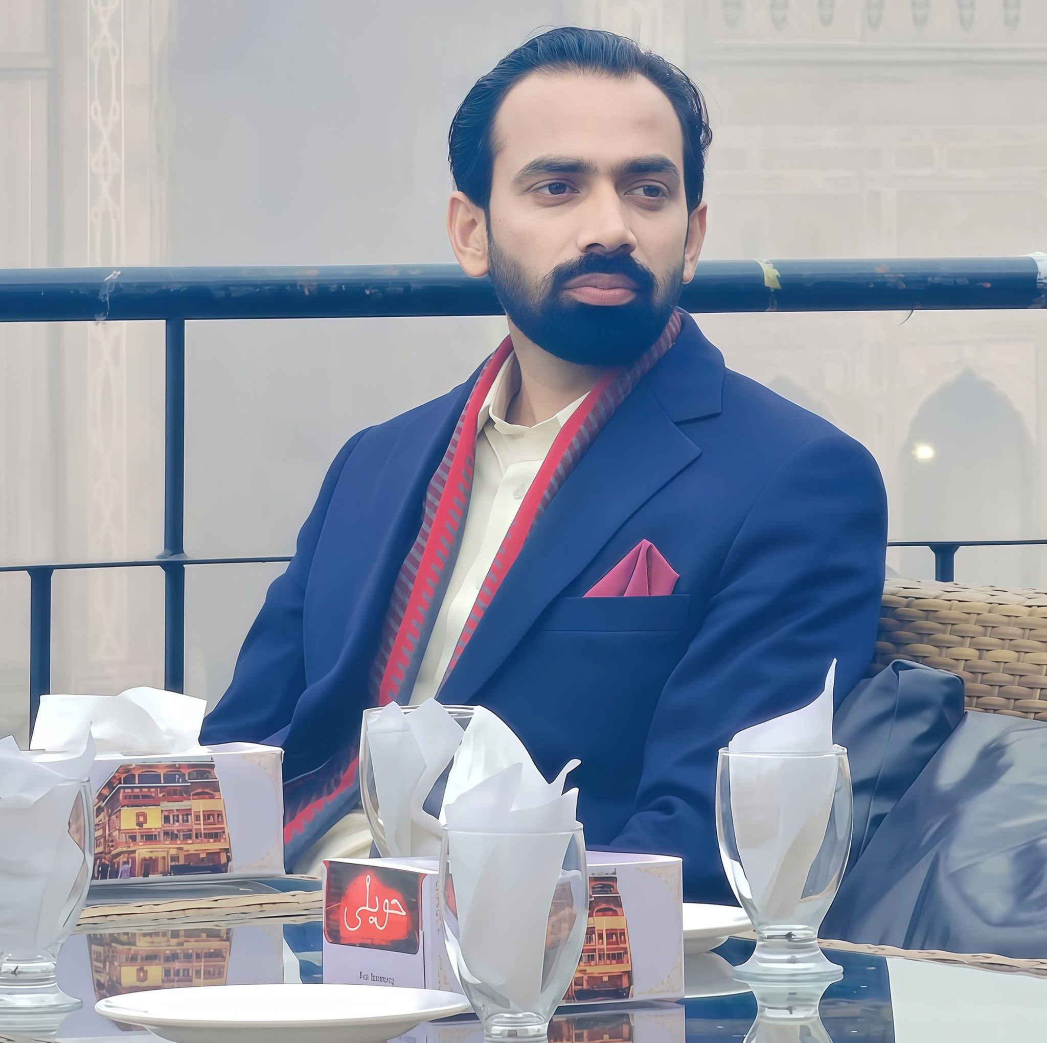 R J Ali Khan