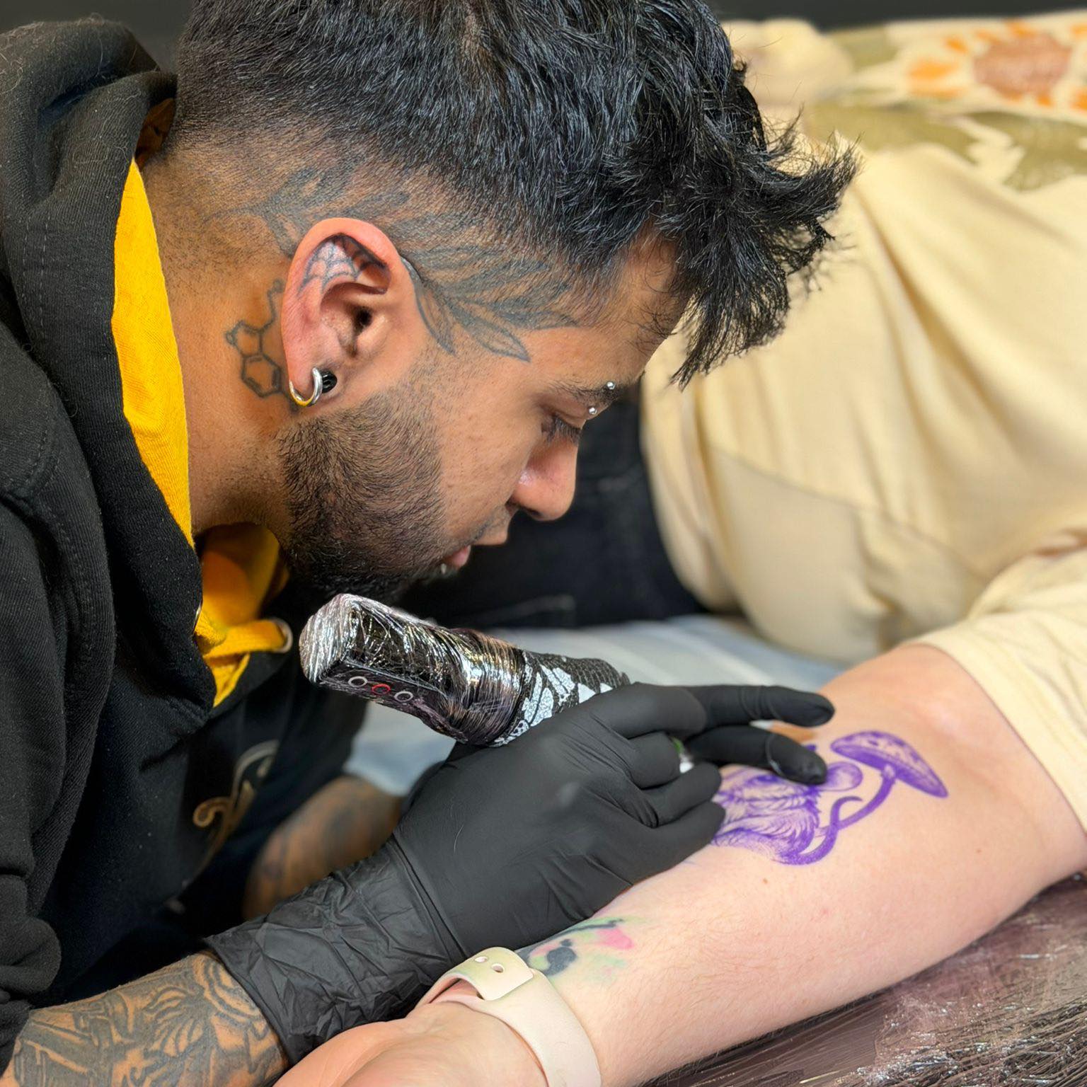 Tattoo Artist Porn GIF #54