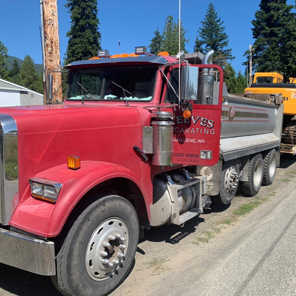 Reeves excavating and land clearing dump truck delivery | Yelm WA