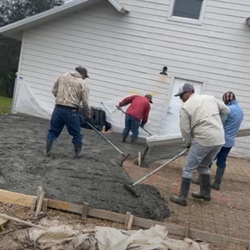 A&R Concrete | Cottonwood Shores TX