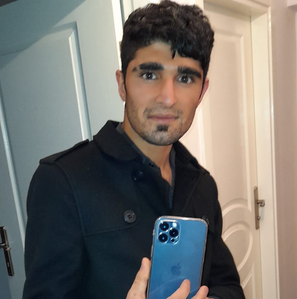 نوشیروان آشنا