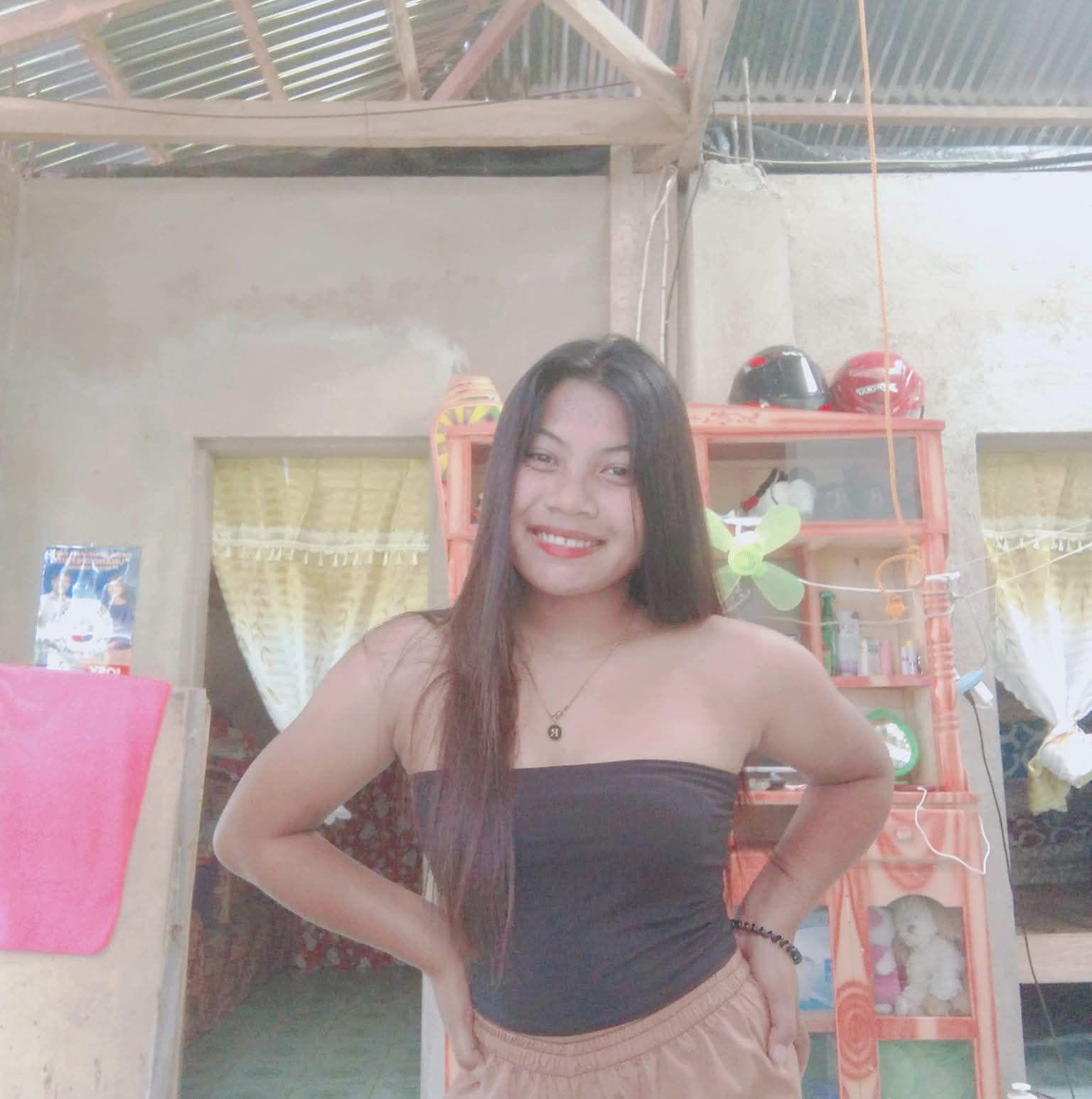 Reshel Gomez Pecore