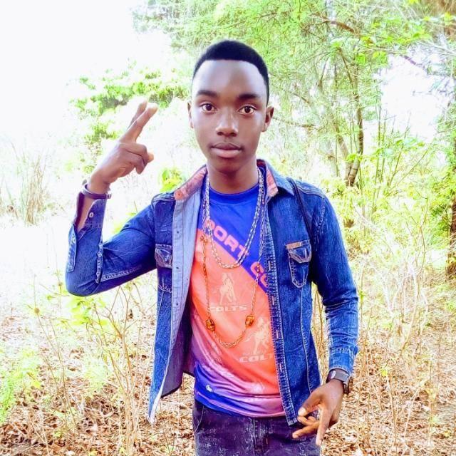 NIKO MSAFI