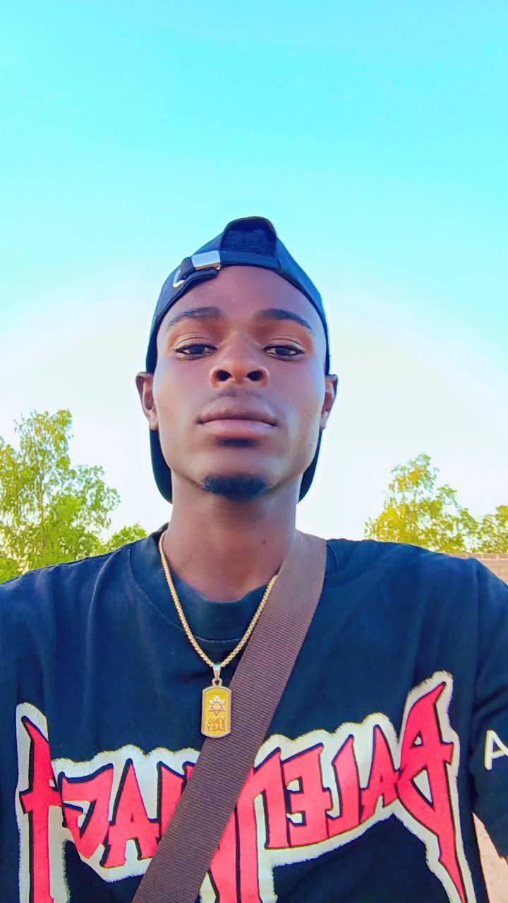 Un Varan #fishing | Assemien Bosso