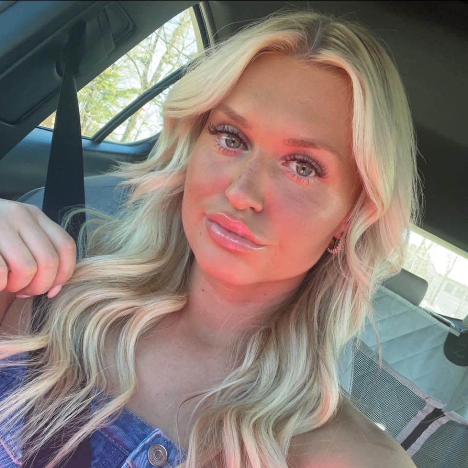 Randi Stark (@randi.stark.2025) • Facebook, Connect with friends
