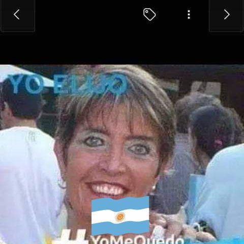 Orgullo de Mi presidenta!! Ayer sábado como cada día salio a saludar ...