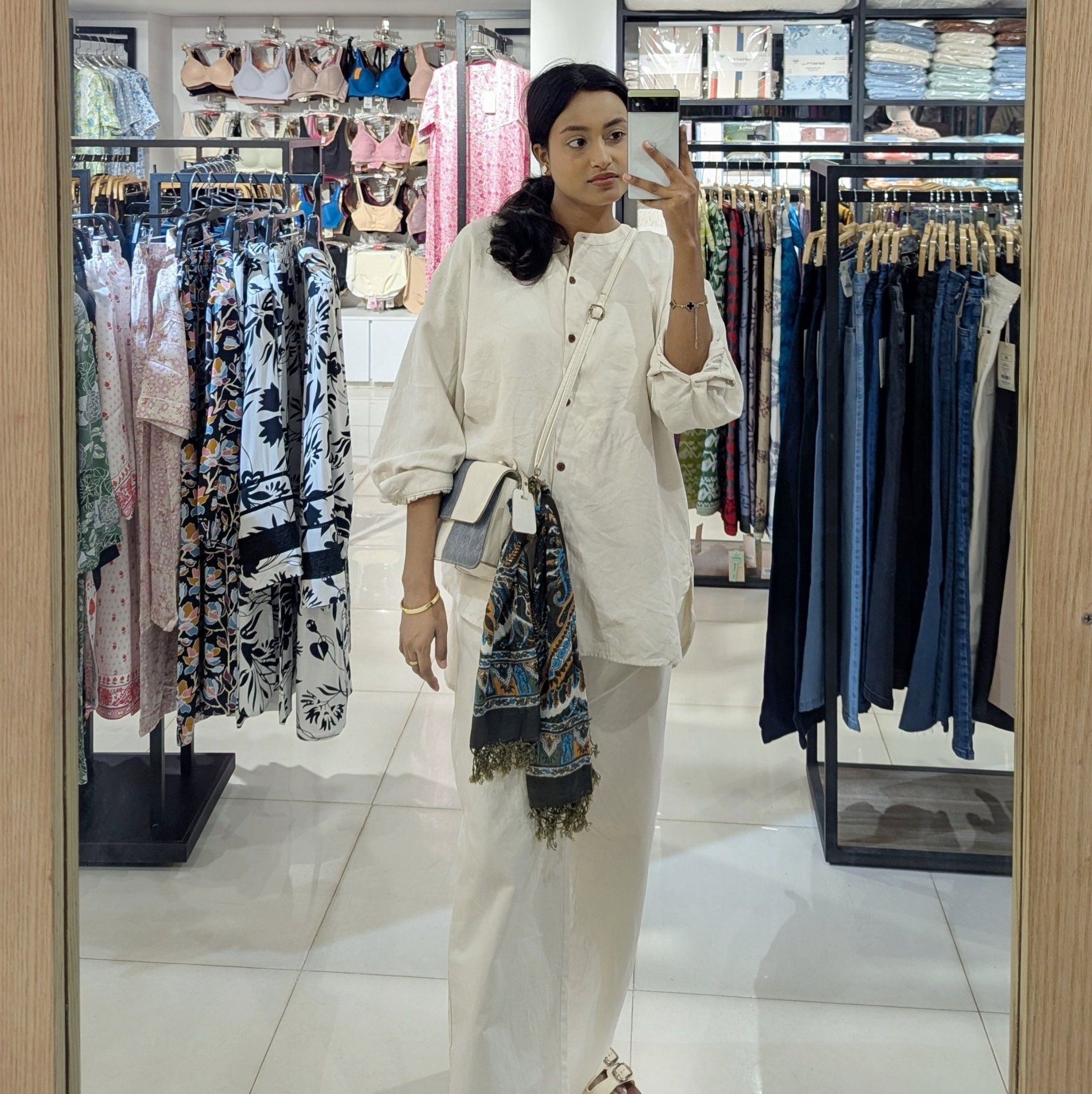 The prettiest white saree🦢 KUHU Kabbo - কুহু কাব্য | Mansura Rahman