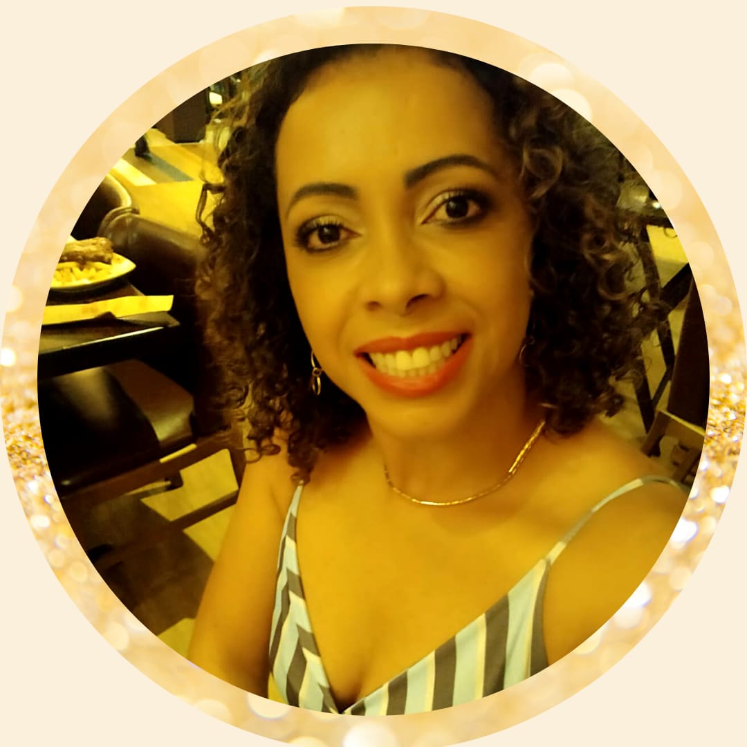 Cleia Santana - Consultora Hinode